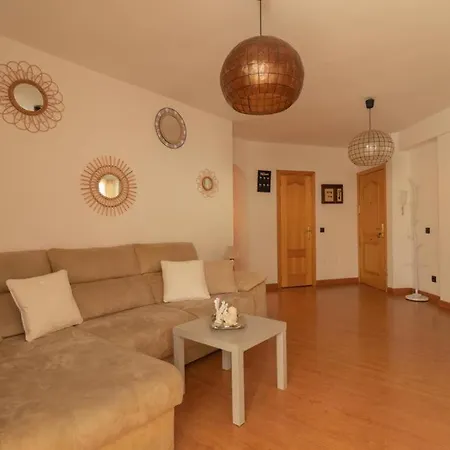Teresa House Естепона